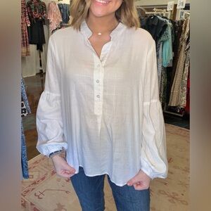 FINLEY- white with silver plaid print NWT